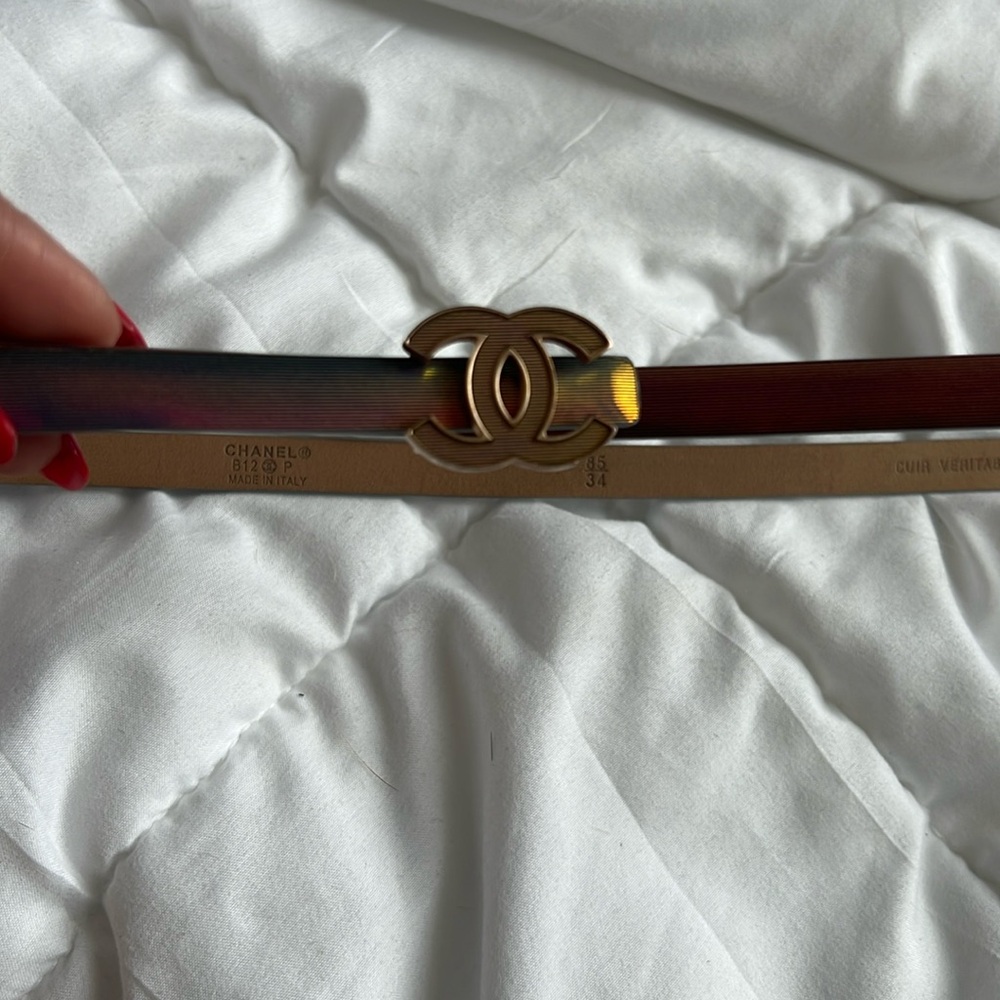 RARE CHANEL iridescent skinny belt